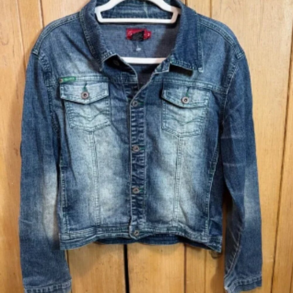 South Pole Long Sleeve Collared Cropped Button Up Jean Jacket
